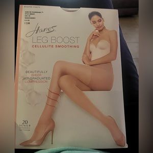 SOLD…..Hanes Leg Boost Cellulite Smoothing compression nylons